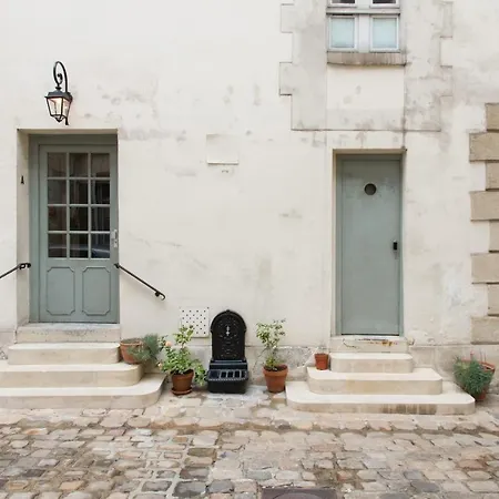 2br Duplex Loft In The Heart Of St Germain